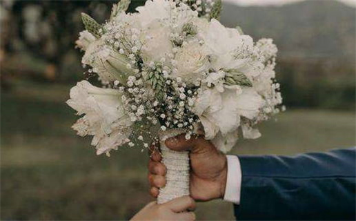 2025年12月30日(农历冬月十一)结婚是黄道吉日吗？ 适合办婚礼吗？