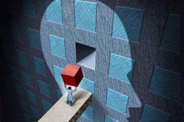 许纯美命理解析：命运密码背后的隐秘玄机，如何破解人生困局