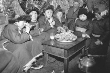 从蒙古族节日看民族养生与自然节令的关系
