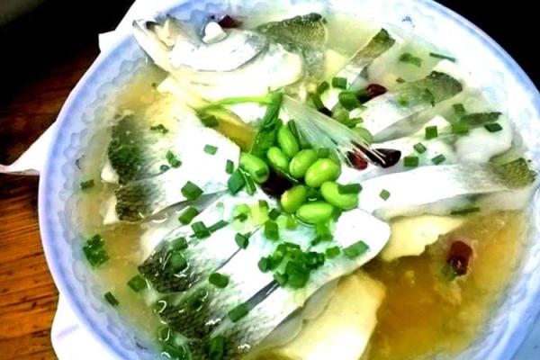 白族传统节日中的养生与饮食文化