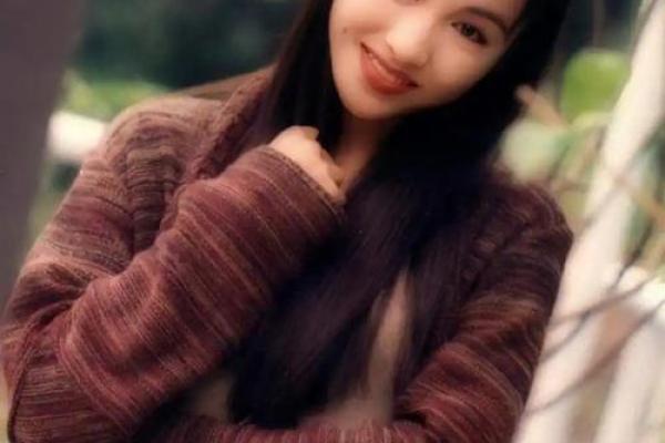 黎姿命理揭秘:命运的暗藏玄机,为什么你总是走偏了方向 黎姿命理揭秘:命运的暗藏玄机,为什么你总是走偏了方向