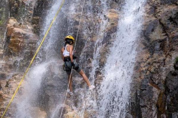 田亮的八字命理:如何改变命运,突破人生瓶颈 田亮的八字命理:如何改变命运,突破人生瓶颈