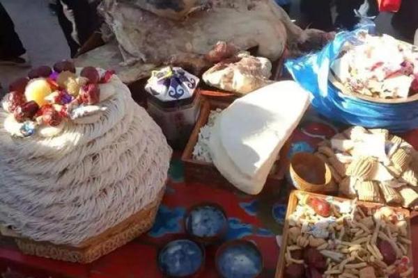 蒙古族春节的养生习俗与食物文化 蒙古族春节的养生习俗与食物文化