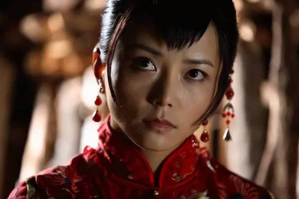 李钰命理揭秘：如何改变你的命运密码，走出命运误区