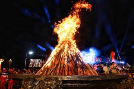 彝族火把节：传承千年的传统习俗与文化