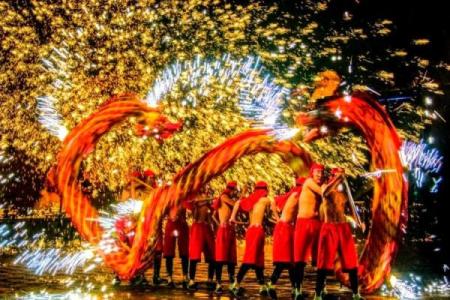 春节传统与现代庆祝方式的碰撞