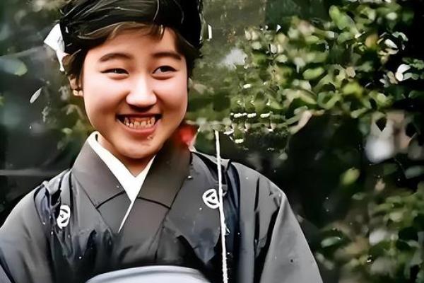 川岛芳子的命运密码:如何从八字中揭开她的一生谜团 川岛芳子的命运密码:如何从八字中揭开她的一生谜团